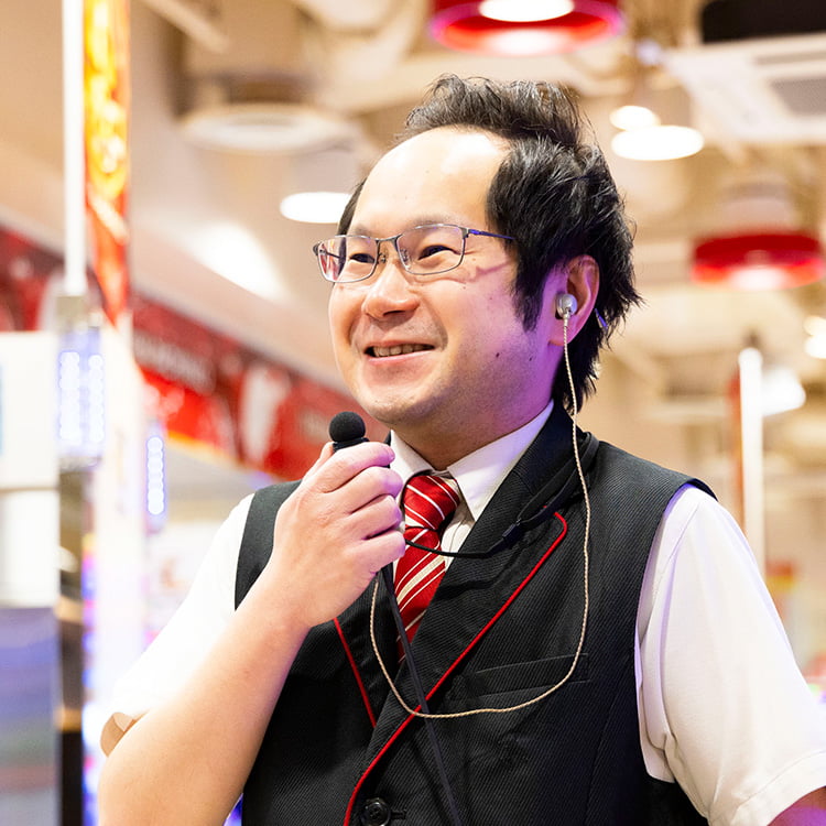 仕事中の社員の様子